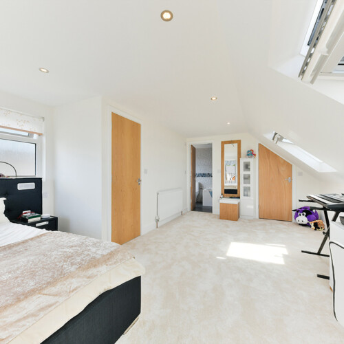 Loft Conversions Reading: Master bedroom